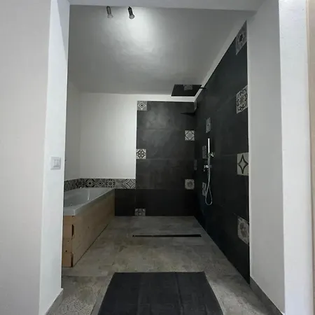 Konukevi Salaju Castelsardo